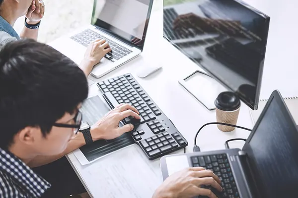 桃園企業電腦維護服務-工程師現場巡檢