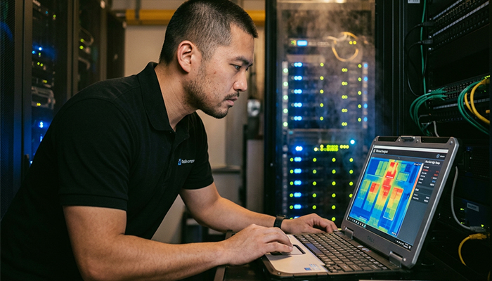 定期電腦維護合約包含硬體維修與系統優化